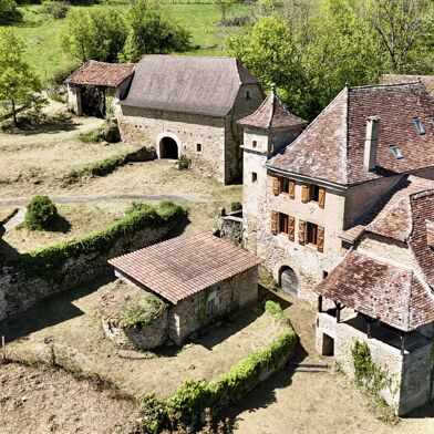 Maison 10 pièces 643000 €