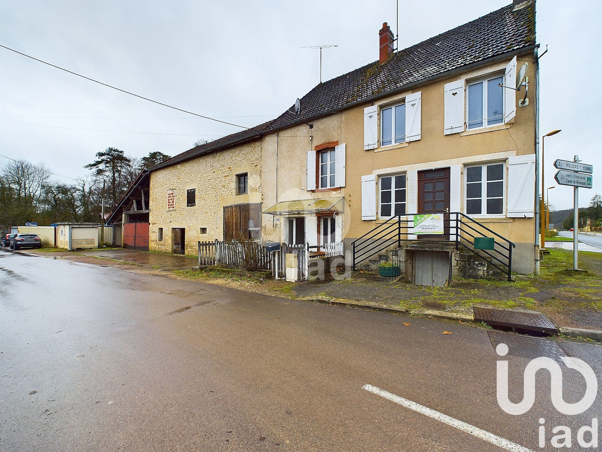 Dornecy - 360m² - 6p. - 2ch.
