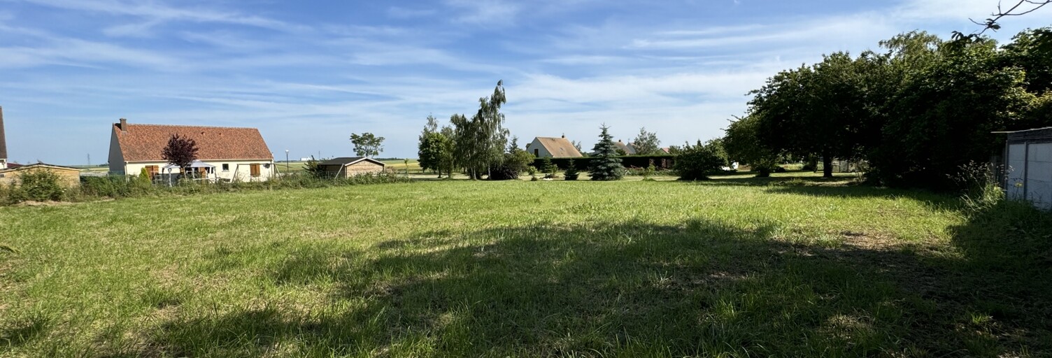 Terrain  1396 m² à vendre à Thignonville (45300)