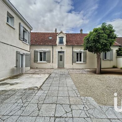 Maison 9 pièces 225 m²