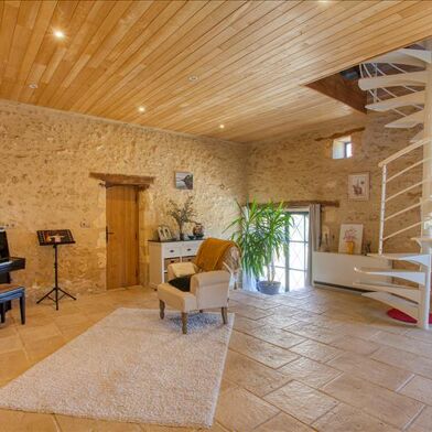 Maison 6 pièces 543400 €