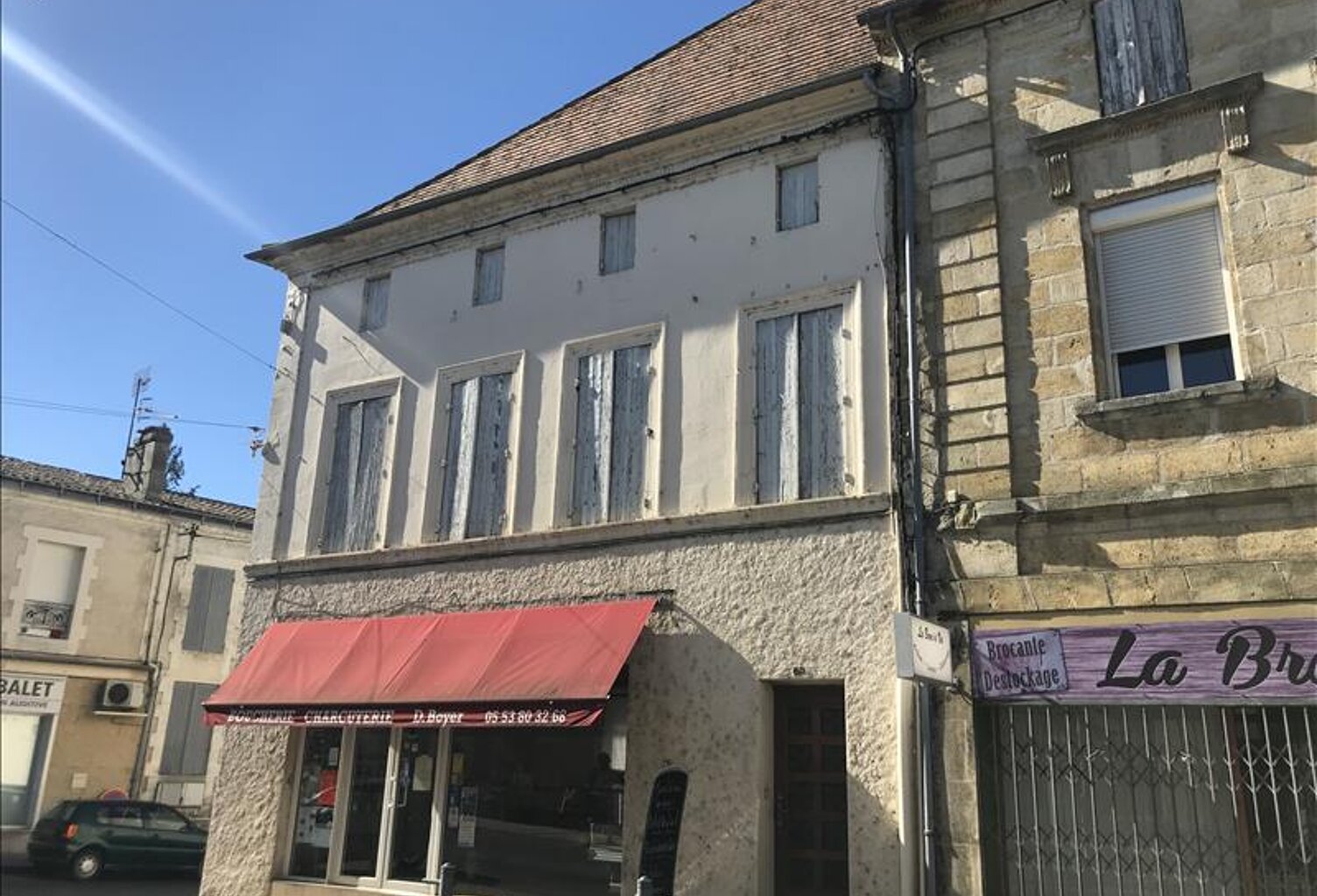 Vente immeuble   Montpon-Ménestérol (24700) — photo 1