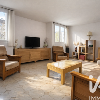 Appartement 4 pièces 260000 €