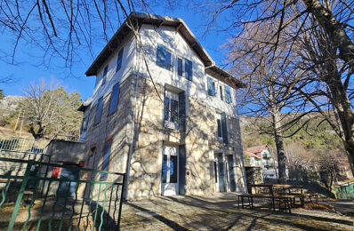 vente maison 350 000 € à proximité de Castellane (04120)