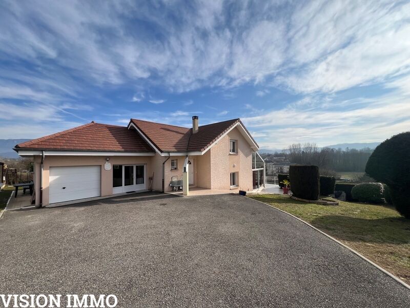 Villa / Maison 6 pièces  à vendre Pont-de-Beauvoisin (Le) 38480