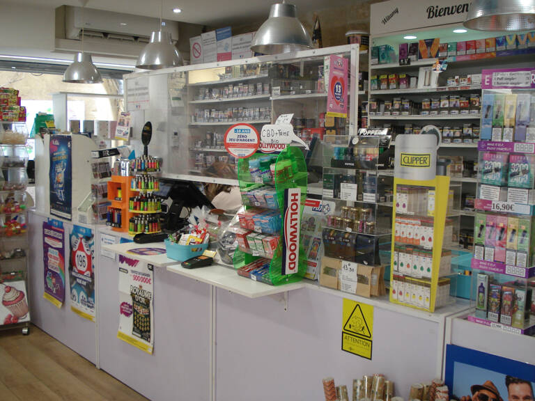 TABAC CENTRE VILLE — photo 1
