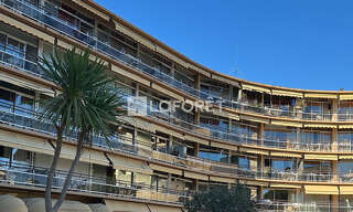 Appartement 2 Pièces 49 m² à vendre à Saint-Laurent-du-Var (06700)