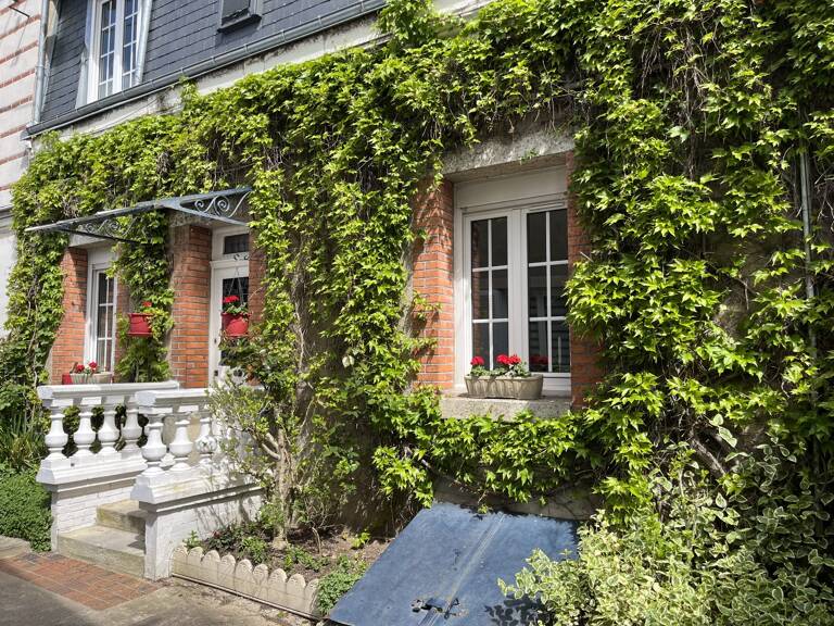 Maison Appartement quartier Velpeau — photo 1