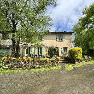 Maison 7 pièces 241500 €