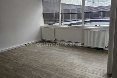 Bureau 1 pièces 77000 €
