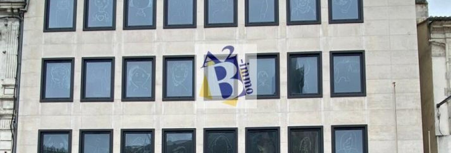 Immeuble  1055 m² à vendre à Angoulême (16000)