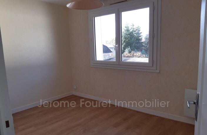 EGLETONS - BEL APPARTEMENT T4 PROCHE CENTRE VILLE — photo 3