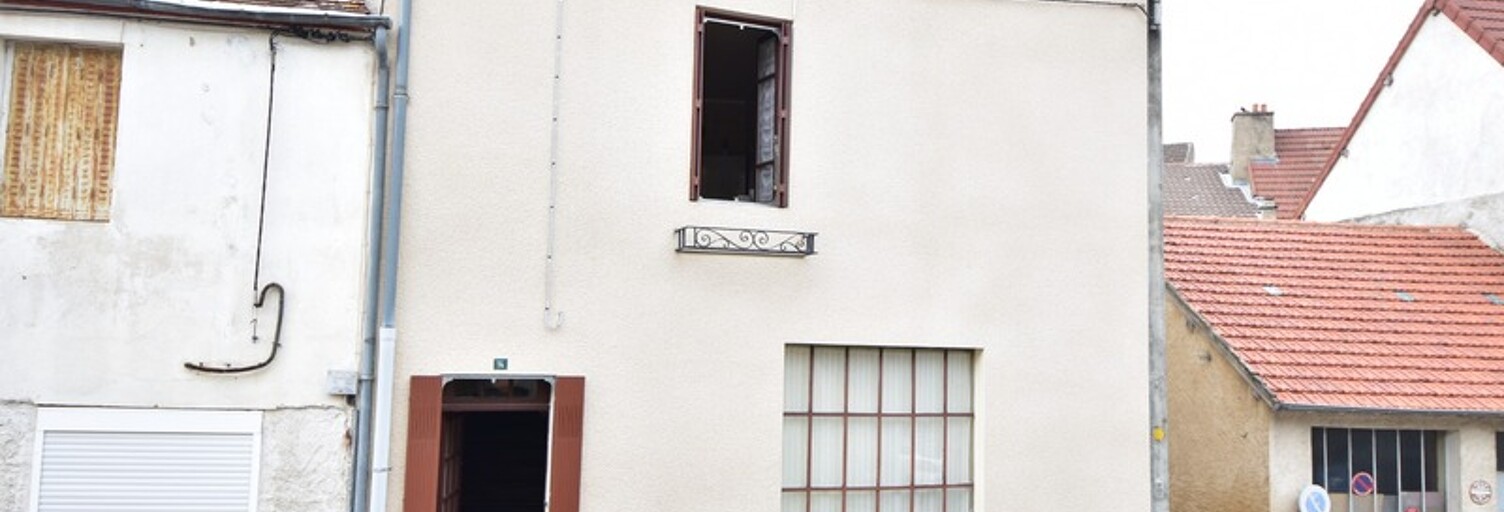 Maison 7 Pièces 105 m² à vendre à Le Donjon (03130)