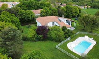 Maison 10 Pièces 246 m² à vendre à Tonnay-Charente (17430)