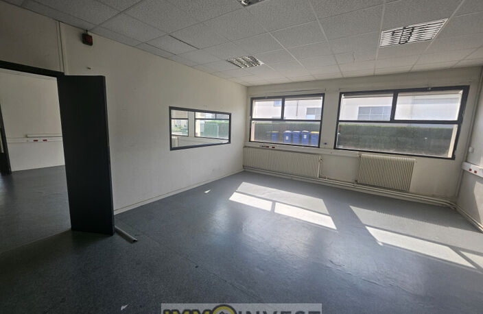 Locaux/Biens immobiliers — photo 3
