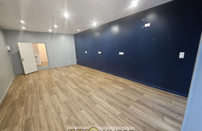 Locaux/Biens immobiliers — photo 3