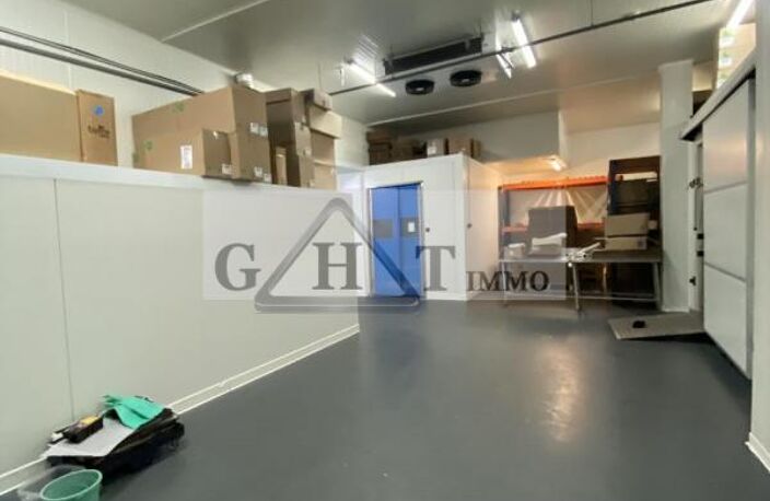 LOCAL D'ACTIVITE/LABORATOIRE ALIMENTAIRE 1000 M² A VENDRE CROSNE — photo 3