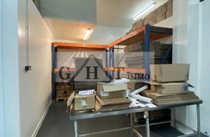 LOCAL D'ACTIVITE/LABORATOIRE ALIMENTAIRE 1000 M² A VENDRE CROSNE — photo 4
