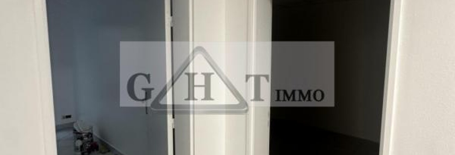 Commerce  300 m² à louer à Ris-Orangis (91130)