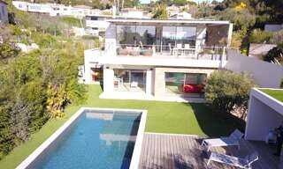 Maison 9 Pièces 301 m² à vendre à Carqueiranne (83320)