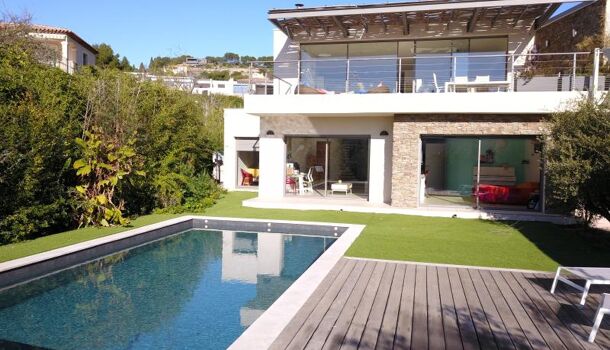 Villa / Maison 9 pièces  à vendre Carqueiranne 83320