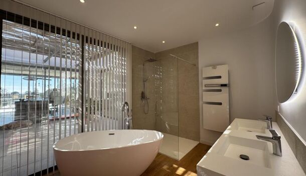 Villa / Maison 9 pièces  à vendre Carqueiranne 83320