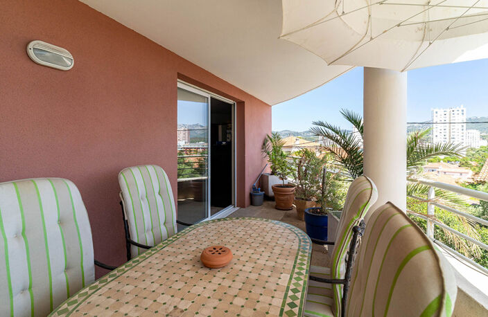 La Seyne Sur Mer Châteaubanne appartement T2 de 45 m² avec pa... — photo 2