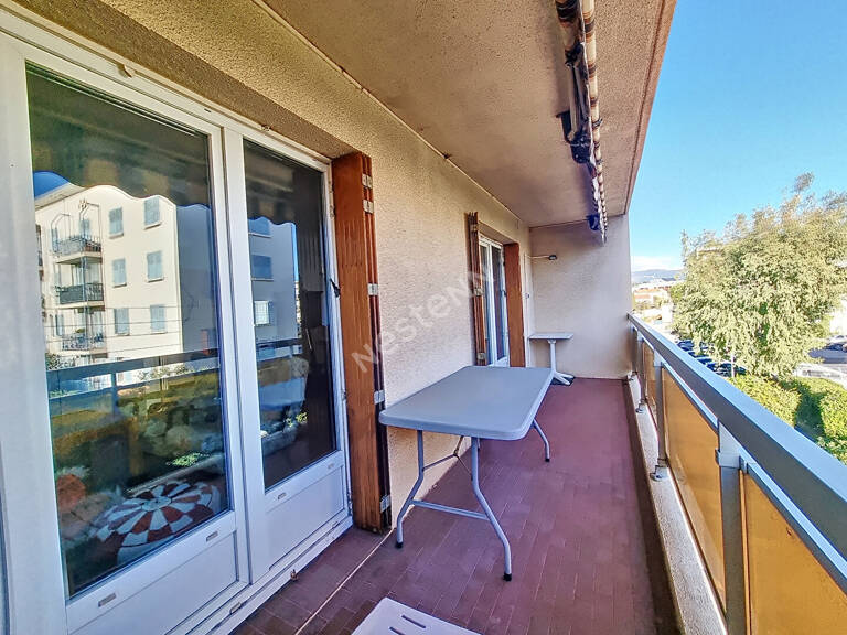 Appartement La Seyne Sur Mer de 4 pièces de 80 m² avec garage... — photo 1