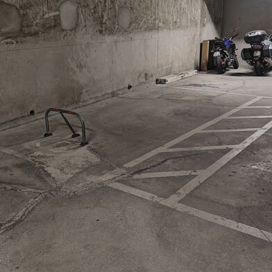 Garage  12000 €