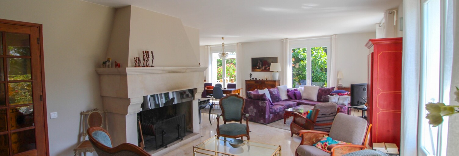 Maison 8 Pièces 181 m² à vendre à Alès (30100)