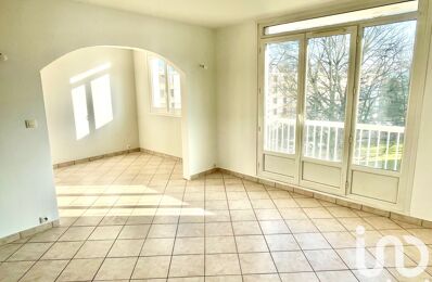 location appartement 1 430 € CC /mois à proximité de Paray-Vieille-Poste (91550)