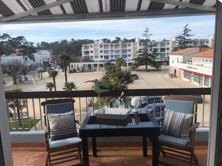  APPARTEMENT - SAINT PALAIS - 3 PIÈCES - 74m2- proche plages — photo 1