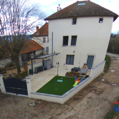 Maison 7 pièces 243 m²