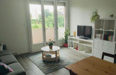 location appartement 520 € CC /mois à proximité de Saint-Jean-d'Illac (33127)