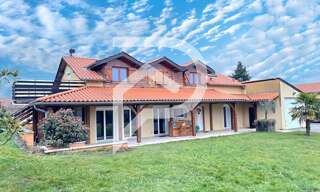 Maison 8 Pièces 190 m² à vendre à Ambierle (42820)