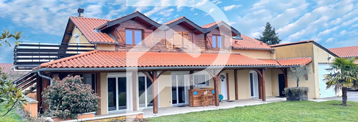 Maison 8 Pièces 190 m² à vendre à Ambierle (42820)