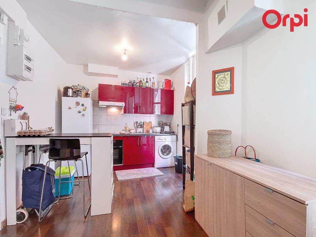 Photo Toulon, Champ de Mars (83000), idéal investisseur, T2 de près de 50m2, vide de toute occupation image 4/4