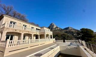 Maison 7 Pièces 250 m² à vendre à Vence (06140)