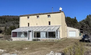 Maison 8 Pièces 148 m² à vendre à Les Omergues (04200)
