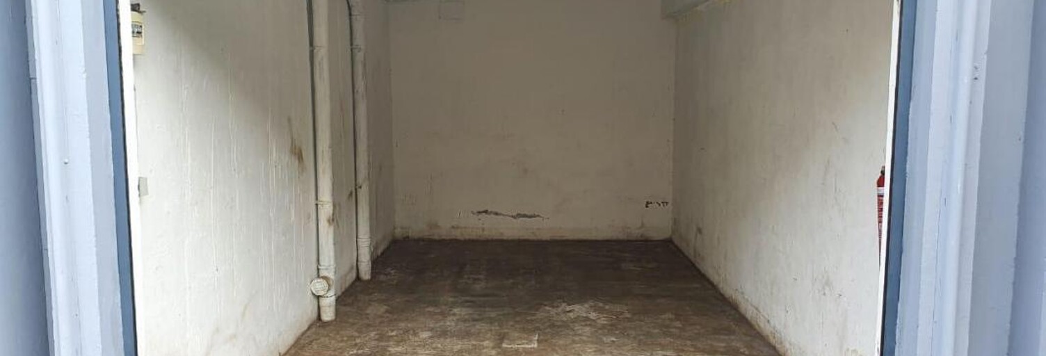 Local industriel  20 m² à louer à Saint-Denis (97490)