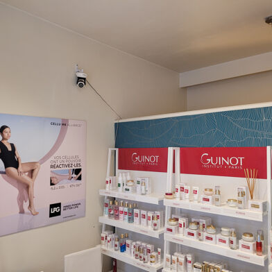 Commerce 3 pièces 75000 €