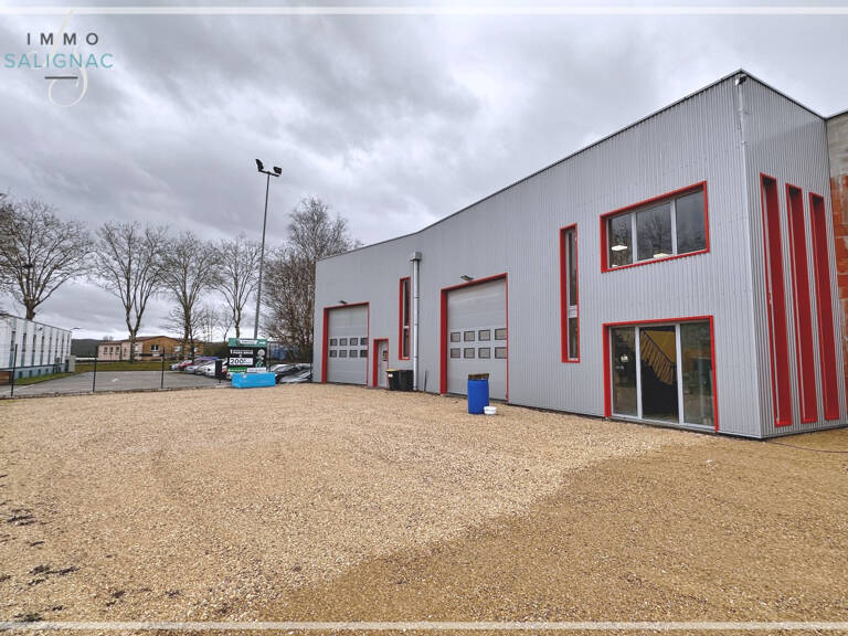 NOUVEAU : Local d'activité neuf à Péronnas (Zone d'activité) — photo 1