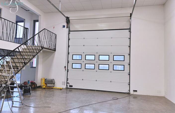 NOUVEAU : Local d'activité neuf à Péronnas (Zone d'activité) — photo 2
