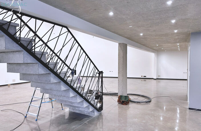 NOUVEAU : Local d'activité neuf à Péronnas (Zone d'activité) — photo 5