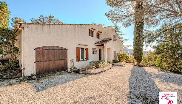 Villa / Maison 6 pièces  à vendre Pierrefeu-du-Var 83390