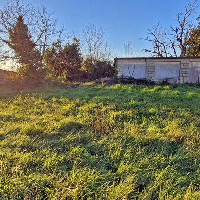 Terrain  155400 €