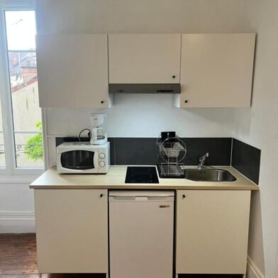 Appartement 1 pièces 450 €