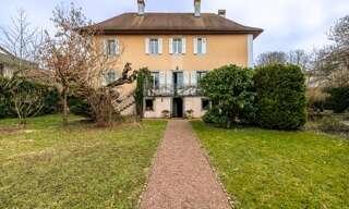 Maison  312 m² à vendre à Sciez (74140)