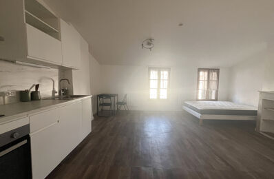 location appartement 530 € CC /mois à proximité de Le Castellet (83330)