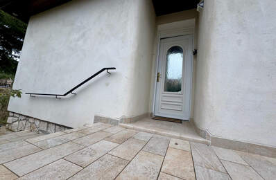 MAISON SUR SOUS-SOL, BORD CANAL, EMPLACEMENT STRATEGIQUE, VU — photo du bien